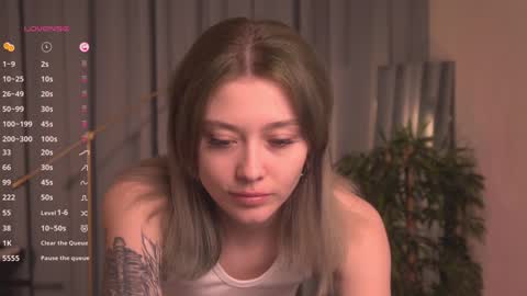 kina_ka online show from January 30, 2025, 7:50 am