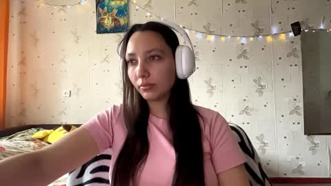 Jenny online show from May 10, 2026, 2:17 am