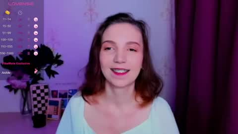Snapshot of kindhazelhere_ chatting on June 27, 2026, 10:53 am Hazel online show from June 27, 2026, 10:53 am