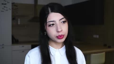 Megan online show from November 9, 2025, 4:33 am