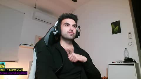 Snapshot of king7045 chatting on February 9, 2025, 10:11 pm king7045 online show from February 9, 2025, 10:11 pm