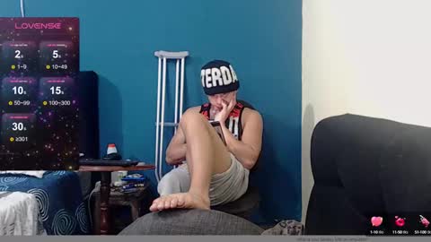 Snapshot of king_amputee777 chatting on December 2, 2024, 4:31 pm LEO online show from December 2, 2024, 4:31 pm