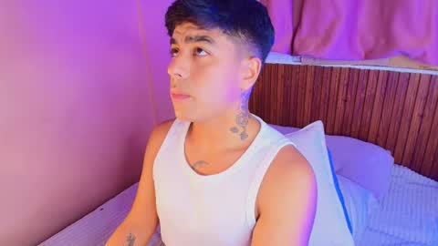 king  help me reach 100 likes online show from December 16, 2025, 2:49 am