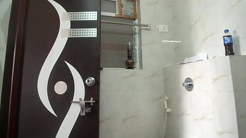 Snapshot of king_kong_india3 chatting on January 10, 2025, 5:26 am Jay online show from January 10, 2025, 5:26 am