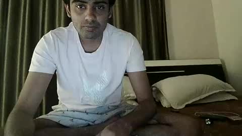 Snapshot of king_kong_india3 chatting on February 11, 2025, 6:22 pm Jay online show from February 11, 2025, 6:22 pm