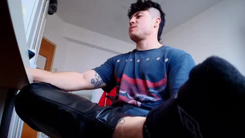 Snapshot of king_master_juan chatting on December 17, 2024, 2:22 pm The Best Master online show from December 17, 2024, 2:22 pm