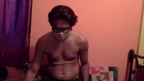 Snapshot of king_of_thorn chatting on May 19, 2026, 1:28 pm king_of_thorn online show from May 19, 2026, 1:28 pm