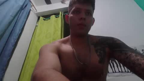 king_russo online show from October 19, 2025, 7:42 am