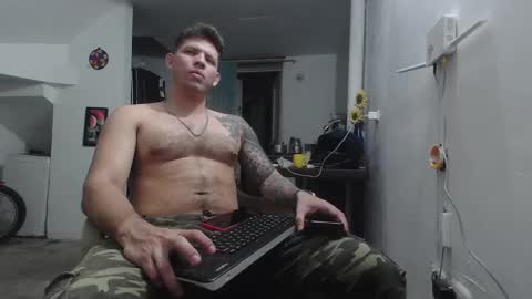 king_russo online show from October 24, 2025, 10:39 pm