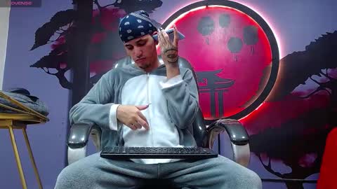 Snapshot of king_voy chatting on November 1, 2025, 9:06 pm king voy online show from November 1, 2025, 9:06 pm