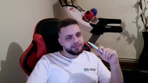 kingadonisss online show from October 17, 2025, 8:50 am