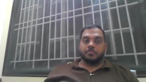 kingalpines1 online show from December 1, 2025, 6:24 pm