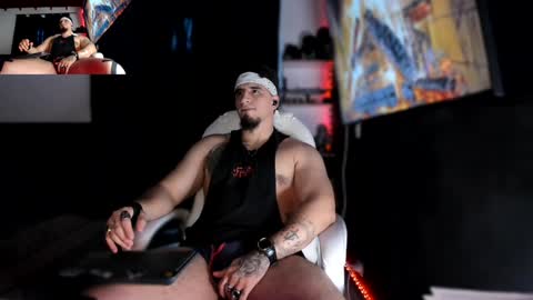 Snapshot of kingbear777 chatting on January 26, 2025, 9:18 pm King Bear online show from January 26, 2025, 9:18 pm