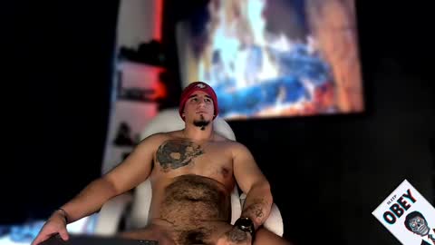 Snapshot of kingbear777 chatting on February 3, 2025, 2:55 pm King Bear online show from February 3, 2025, 2:55 pm