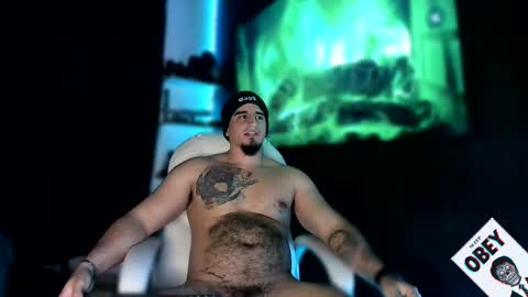 Snapshot of kingbear777 chatting on February 17, 2025, 11:23 am King Bear online show from February 17, 2025, 11:23 am