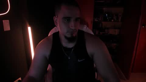 Snapshot of kingbear777 chatting on February 16, 2026, 1:46 am King Bear online show from February 16, 2026, 1:46 am