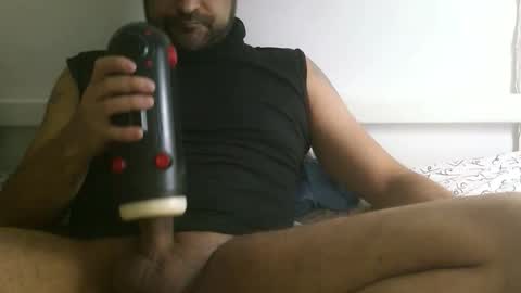  ivano corona  online show from November 5, 2025, 8:25 am