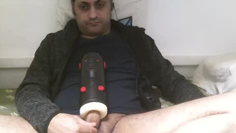  ivano corona  online show from November 15, 2025, 11:18 am