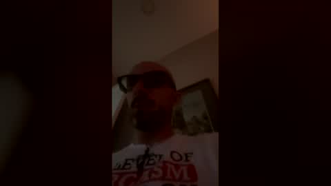 Snapshot of kingdaddysayless chatting on July 3, 2026, 5:41 pm kingdaddysayless online show from July 3, 2026, 5:41 pm