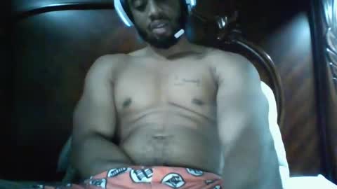 kingdreck28 online show from December 30, 2024, 2:19 pm