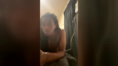 Snapshot of kingecstasyxxx chatting on July 5, 2026, 5:25 am KingEcstasyXXX online show from July 5, 2026, 5:25 am