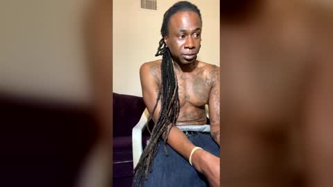 kingecstasyxxxddd online show from April 19, 2026, 6:35 am