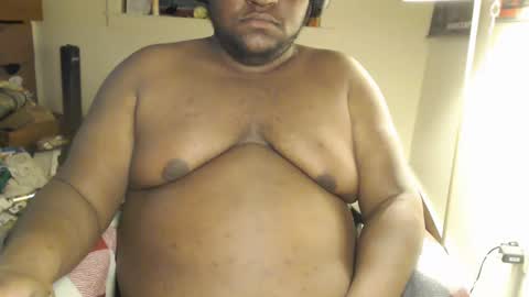 Snapshot of kinggrizzom chatting on January 12, 2025, 5:24 am Tyrell online show from January 12, 2025, 5:24 am