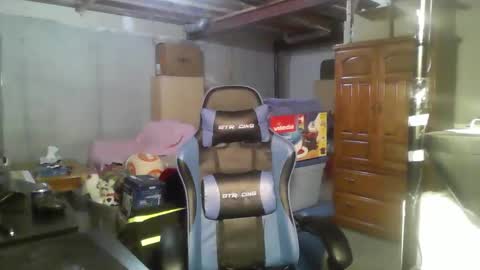 Master  King Tommy online show from April 30, 2026, 6:42 am