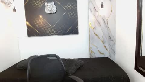 KING  online show from March 20, 2026, 3:11 am