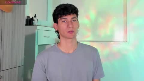  A L E X  online show from February 18, 2025, 3:10 am