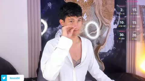 Snapshot of kingparker1 chatting on June 12, 2026, 2:21 am A L E X online show from June 12, 2026, 2:21 am