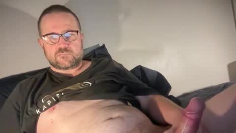 kingsizetease online show from May 30, 2026, 5:26 am