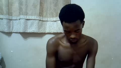 kingsleeee online show from July 4, 2026, 5:13 am