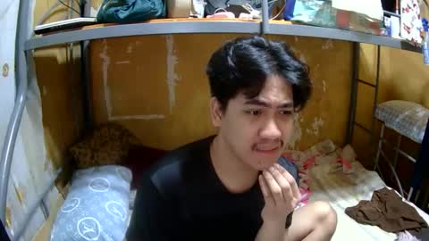 Ruru online show from November 15, 2025, 11:40 am