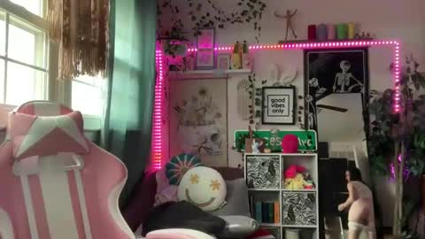 Snapshot of kinkilexixxx chatting on February 27, 2025, 2:54 pm Lexi Onlyfans online show from February 27, 2025, 2:54 pm