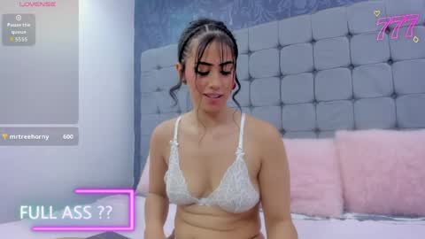 Snapshot of kinky_dakota chatting on May 16, 2026, 12:29 am dakota online show from May 16, 2026, 12:29 am