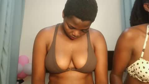 Snapshot of kinky_lola1 chatting on September 27, 2025, 4:01 pm Lola online show from September 27, 2025, 4:01 pm
