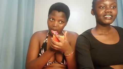 Snapshot of kinky_lola1 chatting on October 2, 2025, 1:07 pm Lola online show from October 2, 2025, 1:07 pm