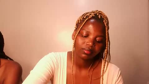 Snapshot of kinky_lola1 chatting on October 14, 2025, 9:37 pm Lola online show from October 14, 2025, 9:37 pm