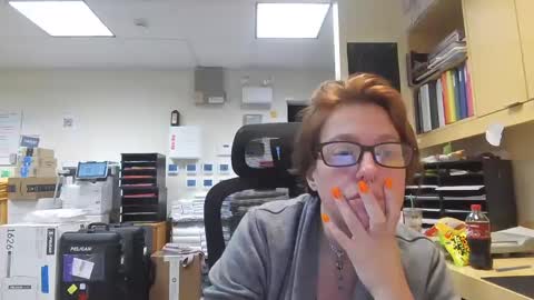 Ashley online show from September 15, 2025, 9:53 am