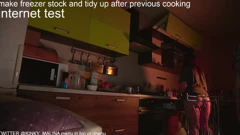 Heeey My name - Rose. Chat w me here or -  online show from March 6, 2025, 7:14 am