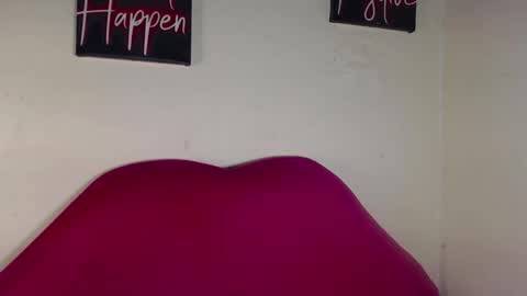 princess online show from April 27, 2026, 7:39 am