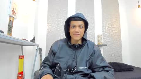   online show from September 18, 2025, 5:59 pm