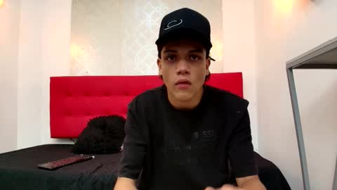   online show from September 30, 2025, 12:21 pm