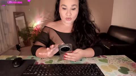 Jenny online show from September 13, 2025, 4:56 am