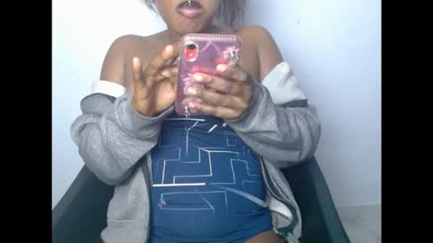 Snapshot of kinkyxxnasty chatting on October 29, 2025, 9:33 am kinkyxxnasty online show from October 29, 2025, 9:33 am