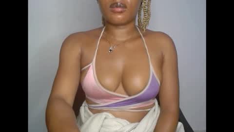 Snapshot of kinkyxxnasty chatting on November 5, 2025, 10:10 pm kinkyxxnasty online show from November 5, 2025, 10:10 pm