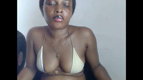 Snapshot of kinkyxxnasty chatting on December 1, 2025, 1:16 pm kinkyxxnasty online show from December 1, 2025, 1:16 pm