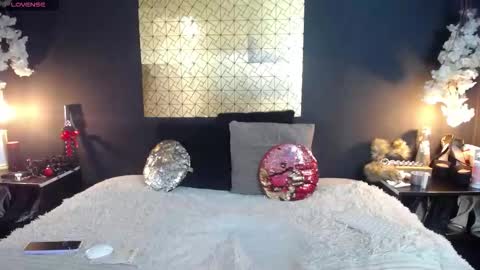 kinkyy_mom online show from February 17, 2026, 4:24 pm