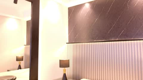  CALL ME KINSLEY  online show from April 9, 2026, 6:19 am